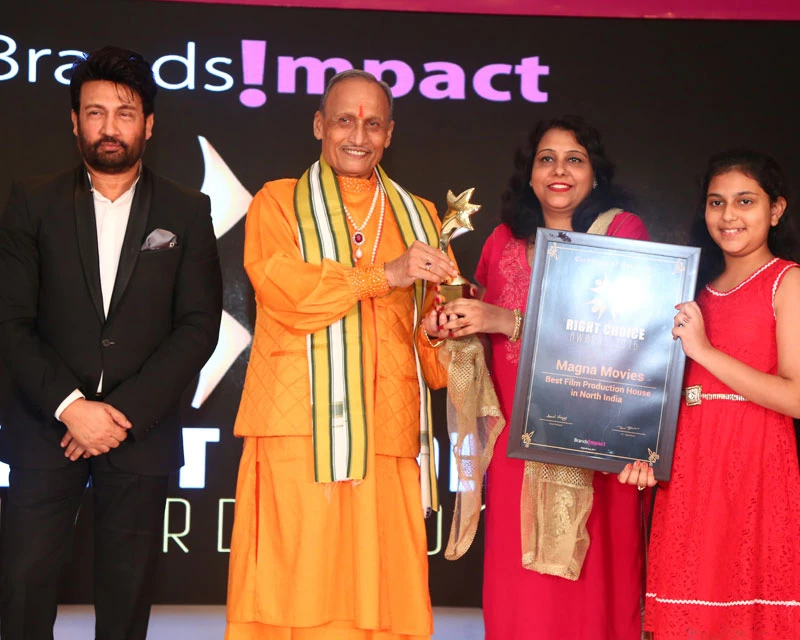 Brands Impact, Right Choice Awards, RCA, Award, Shekhar Suman, Raj Rishi Acharya Shri Sudarshan Ji Maharaj, Raj Rishi Acharya